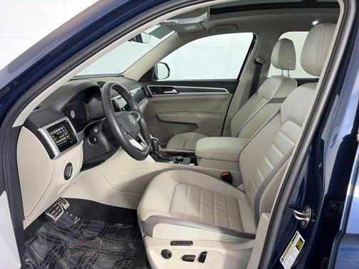 2023 Volkswagen Atlas 3.6L SEL Premium