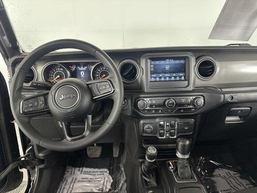 2023 Jeep Gladiator Sport S