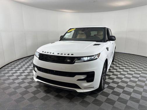 2024 Land Rover Range Rover Sport SE