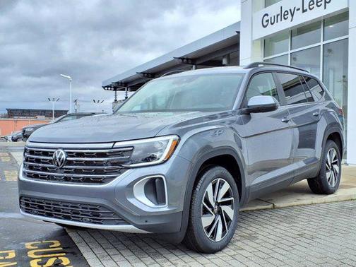 2025 Volkswagen Atlas 2.0T SE w/Technology 4MOTION