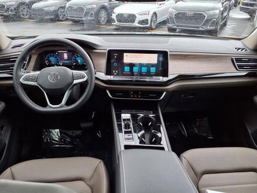 2025 Volkswagen Atlas 2.0T SEL