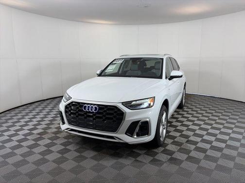 2024 Audi Q5 e 55 S line Premium Plus