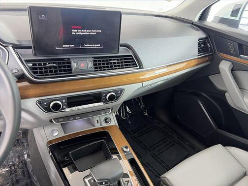 2024 Audi Q5 e 55 S line Premium Plus