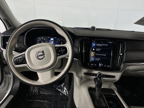 2018 Volvo V90 Cross Country T6 Volvo Ocean Race