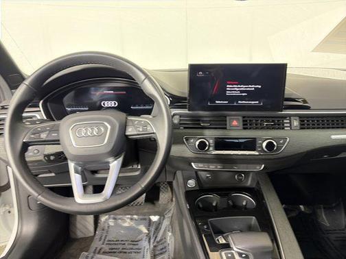 2023 Audi A4 45 S line Premium Plus
