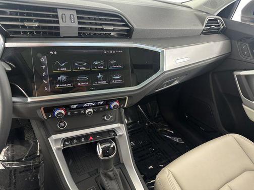 2024 Audi Q3 45 S line Premium Plus
