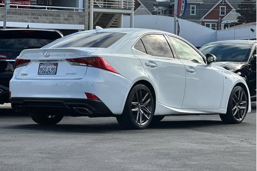 2019 Lexus IS 300 BASE