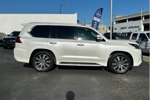 2017 Lexus LX 570 BASE