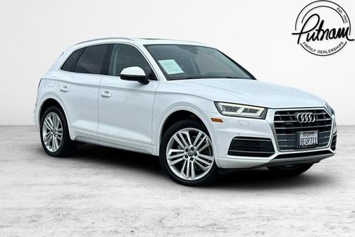 2018 Audi Q5 2.0T QUATTRO TECH PREMIUM PLUS