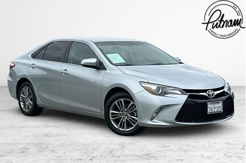 2017 Toyota Camry SE