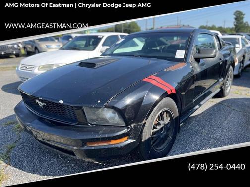 2005 Ford Mustang Deluxe