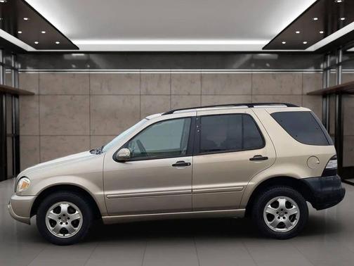 2002 Mercedes-Benz M-Class ML 320 AWD 4MATIC 4dr SUV
