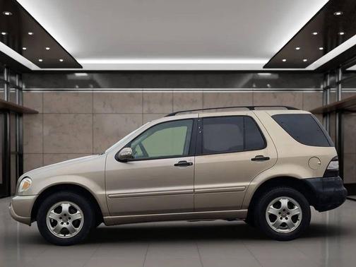 2002 Mercedes-Benz M-Class ML 320 AWD 4MATIC 4dr SUV