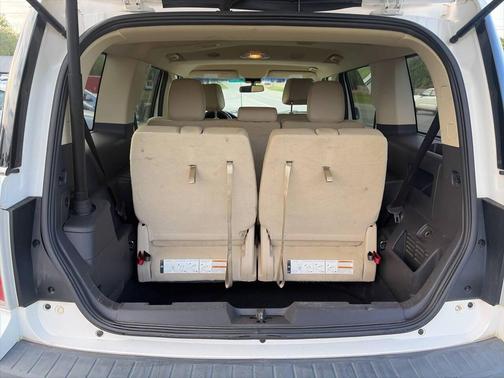 White 2013 Ford Flex SEL