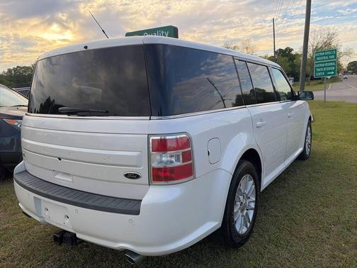 White 2013 Ford Flex SEL
