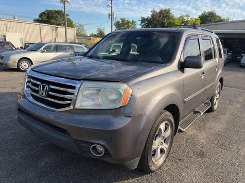 Gray 2015 Honda Pilot EX-L