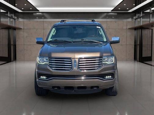2015 Lincoln Navigator Base