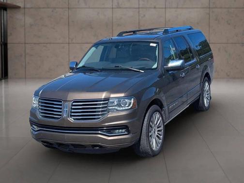 2015 Lincoln Navigator Base