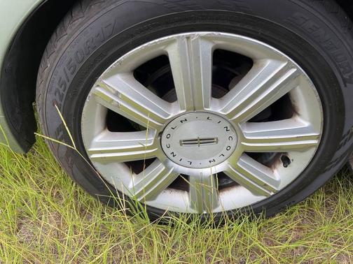 2008 Lincoln MKZ Base