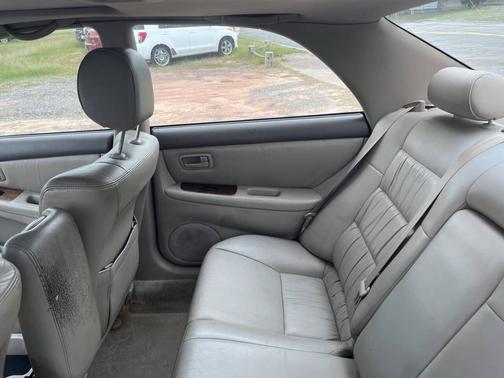 1998 Lexus ES 300 Base