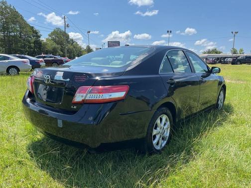 2010 Toyota Camry LE