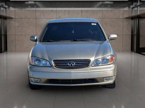 2002 INFINITI I35 Luxury