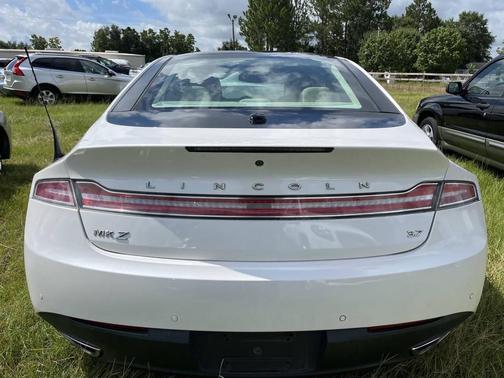 2014 Lincoln MKZ Base