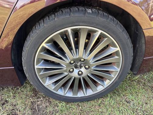 2013 Lincoln MKZ Base