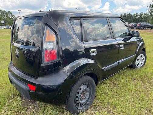 2010 Kia Soul Base