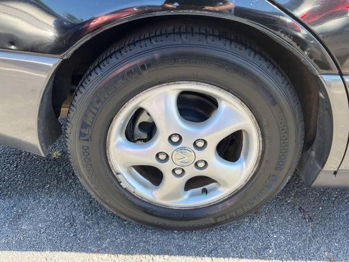 1999 Lexus ES 300 Base