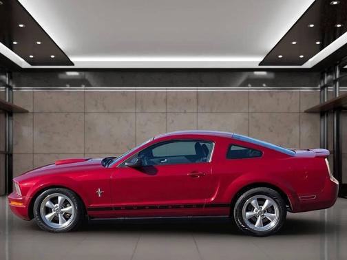 2008 Ford Mustang Deluxe