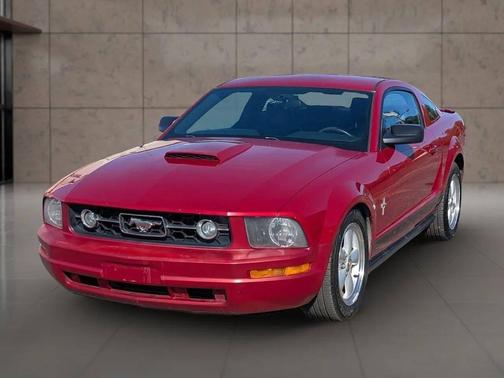 2008 Ford Mustang Deluxe