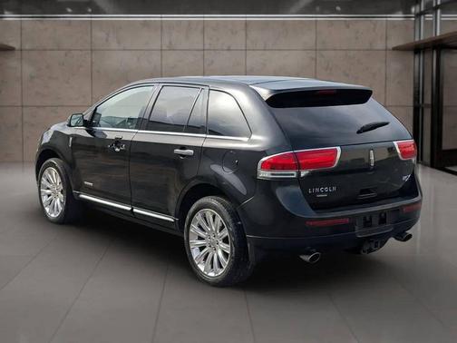 2013 Lincoln MKX Base