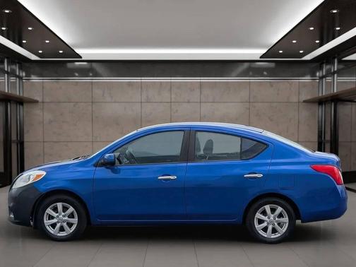 2012 Nissan Versa 1.6 S