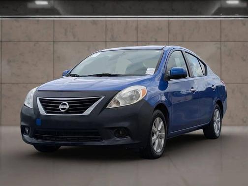 2012 Nissan Versa 1.6 S