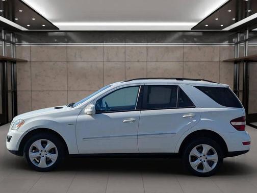 2009 Mercedes-Benz M-Class 4MATIC