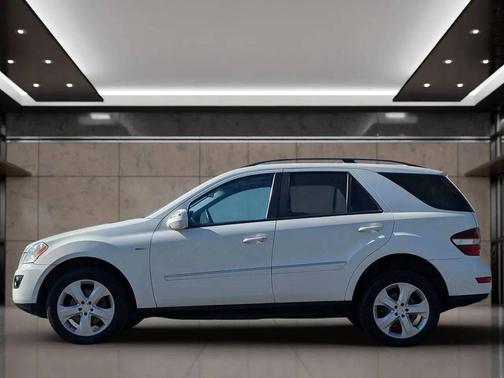 2009 Mercedes-Benz M-Class 4MATIC