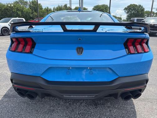 2025 Ford Mustang Dark Horse Fastback
