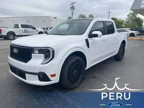 2025 Ford Maverick Lobo Standard