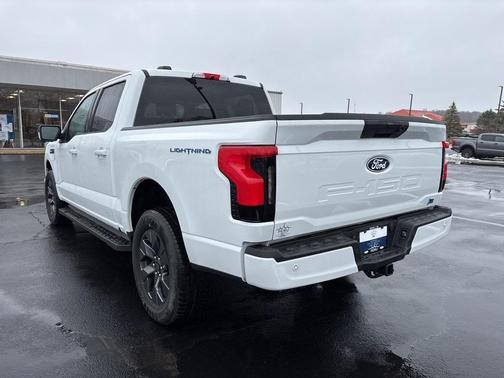 2025 Ford F-150 Lightning Flash