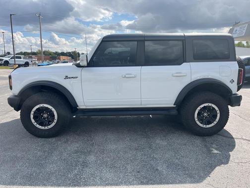 2022 Ford Bronco Outer Banks