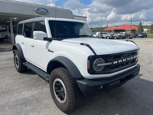 2022 Ford Bronco Outer Banks