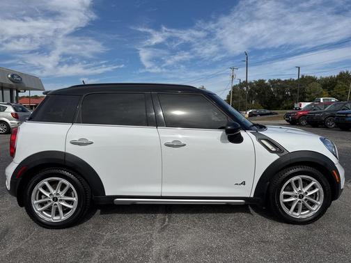 2016 MINI Countryman Cooper S ALL4