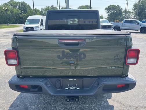 2021 Jeep Gladiator Willys 4x4