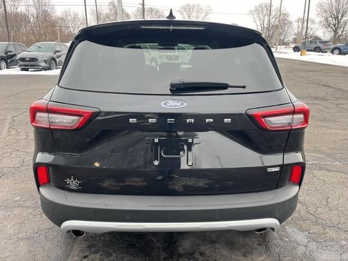 2024 Ford Escape PHEV SE