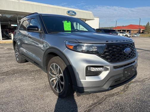 2024 Ford Explorer ST-Line