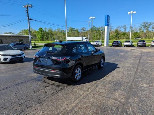 2023 Honda HR-V LX