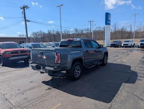 2022 GMC Canyon AT4 w/Cloth