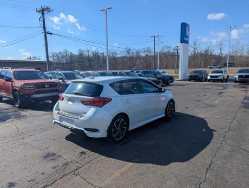 2017 Toyota Corolla iM Base