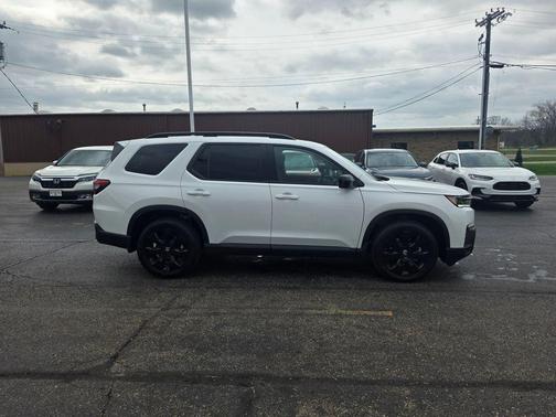 White 2026 Honda Pilot Black Edition